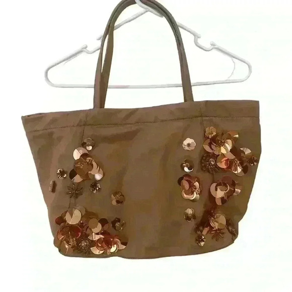 Tory Burch Flower Cluster tote purse in Blush NWT - Picture 1 of 9